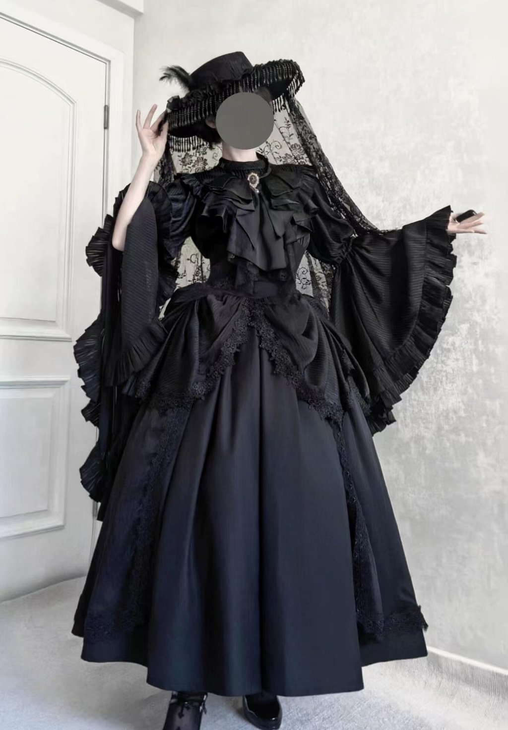 Dark Gothic Lolita Outfit Ruffles Long Skirt Shirt Court Style Witch Costume Halloween Blouse Shirt