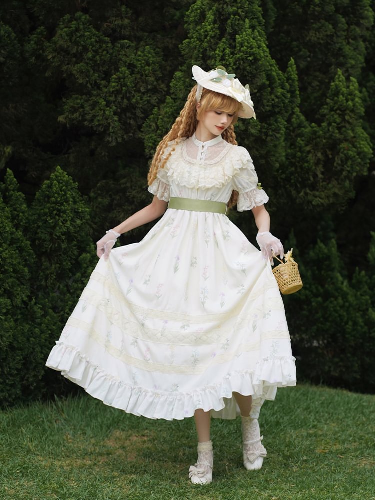 Classic Lolita Victorian Lolita Light Green Floral Elegant Waistcoat Corset Lolita Short Sleeve Lace Dress Style