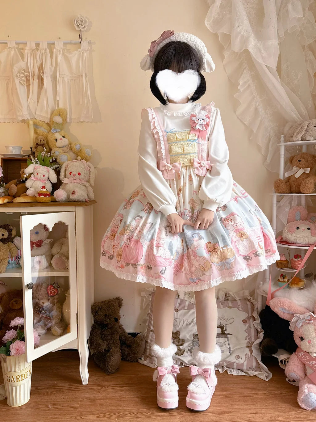 Classic White Interior Female Autumn and Winter Bottom Long Sleeve Lantern Sleeve Lolita Top Blouse