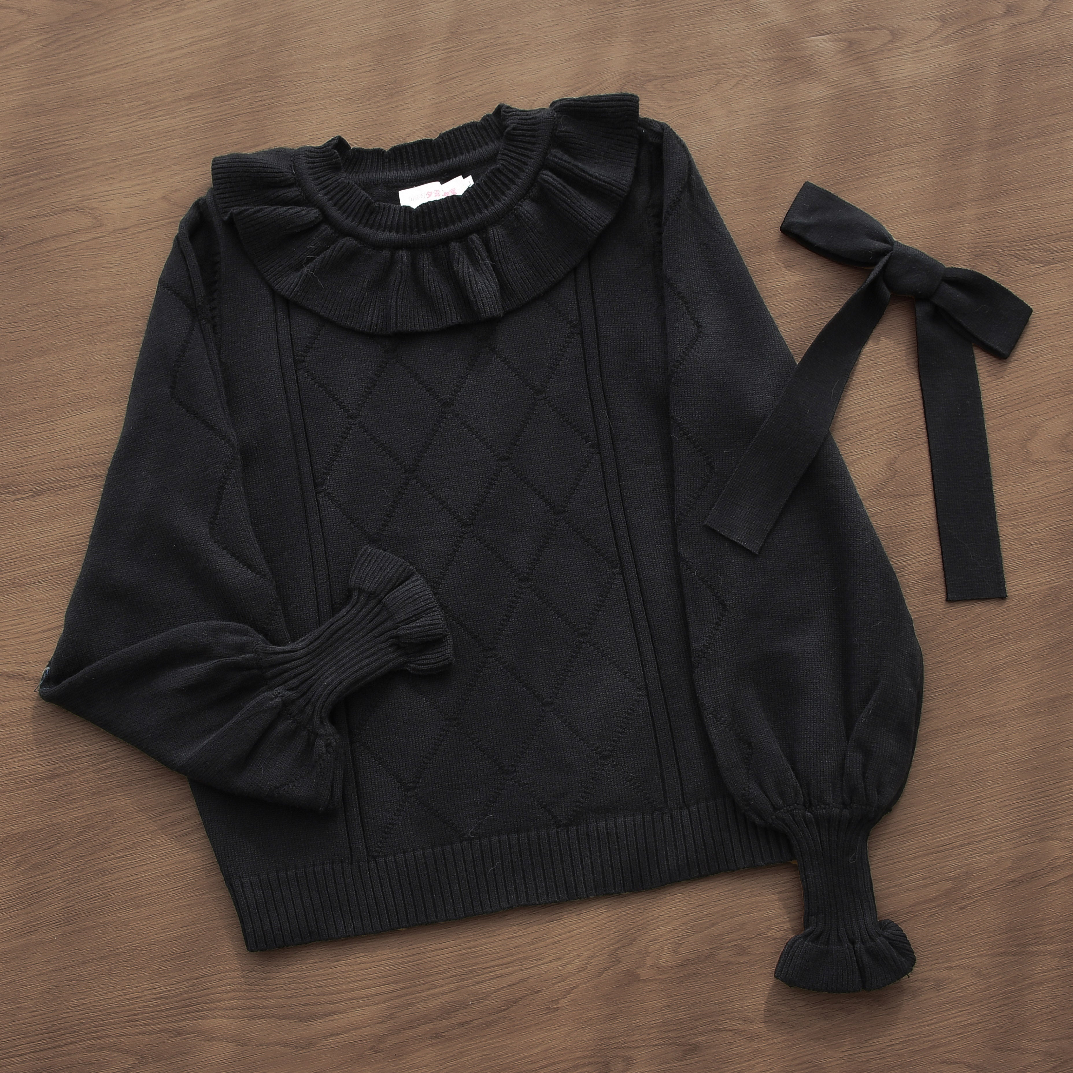 Crew Neck Sweater with Autumn and Winter Base Cute Bubble Sleeve Lolita Sweater Knitted Warm Inner Blouse