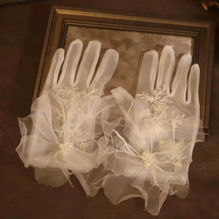 Fairy White Feather Lace Gloves Bride Sweet Dreamy Wedding Accessories