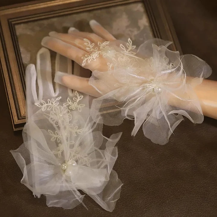 Fairy White Feather Lace Gloves Bride Sweet Dreamy Wedding Accessories