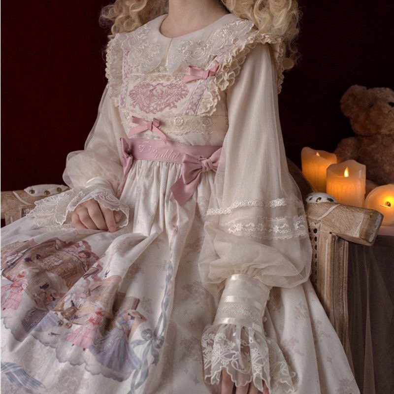 Lolita Blouses Apricot White Gemini Rabbit Matching Lace Inside Spring and Autumn Models
