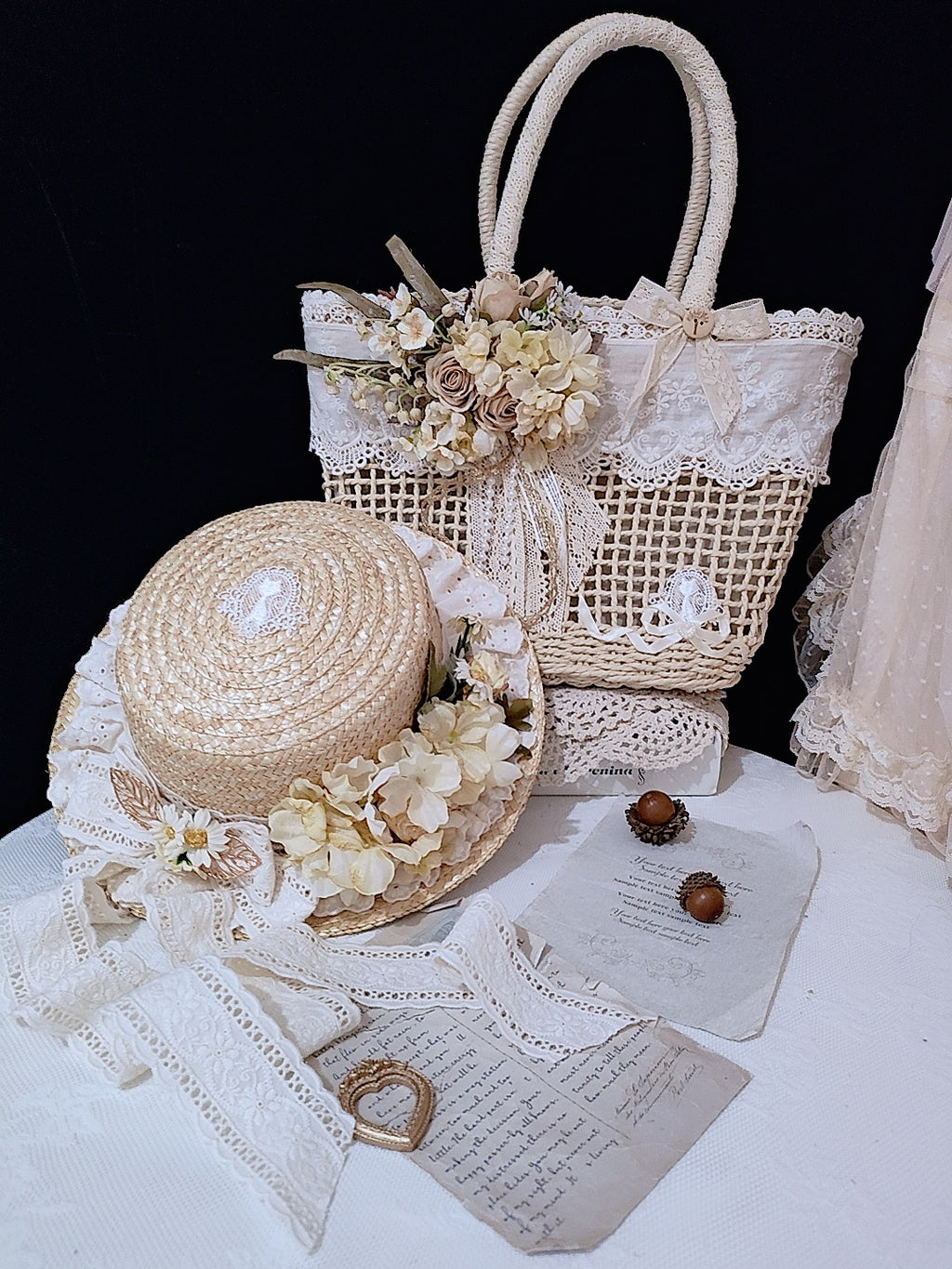 Handmade Hollow Lace Vintage Rose Flowers Straw Bag Summer Handbag Lolita Pastoral