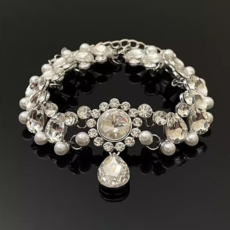 Lolita Necklace Accessories  Baroque White Floral Pearl Choker Lolita Elegant for Wedding