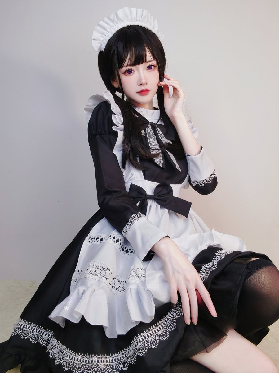 Maid Outfit British Aristocratic  Long-sleeved Gothic Black and White Short Lolita