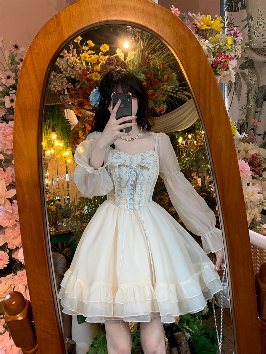 Mori Kei Fashion Light Lolita Dress Fluffy Short Dress French Lace with Square Collar for Spring Summer