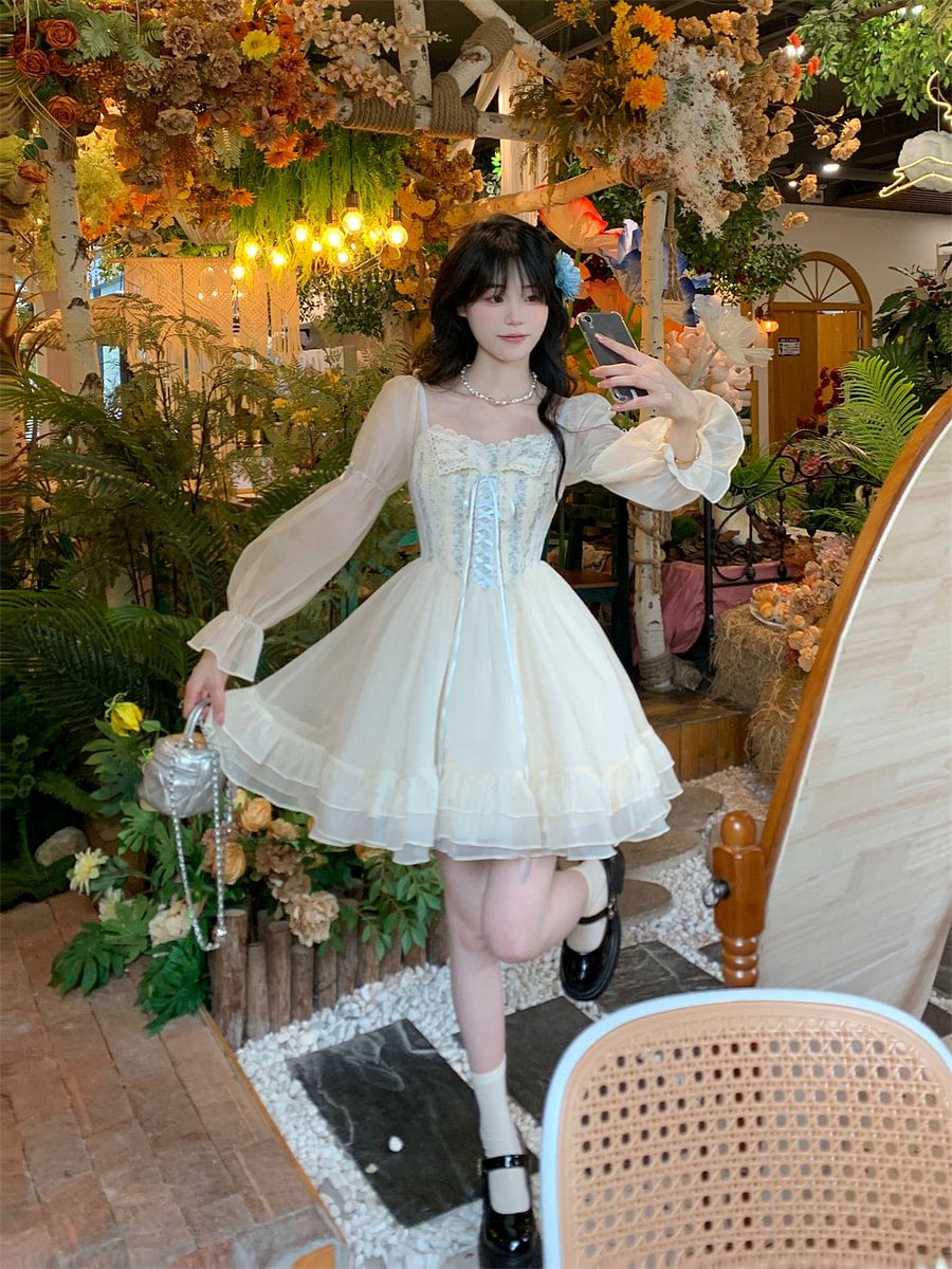 Mori Kei Fashion Light Lolita Dress Fluffy Short Dress French Lace with Square Collar for Spring Summer