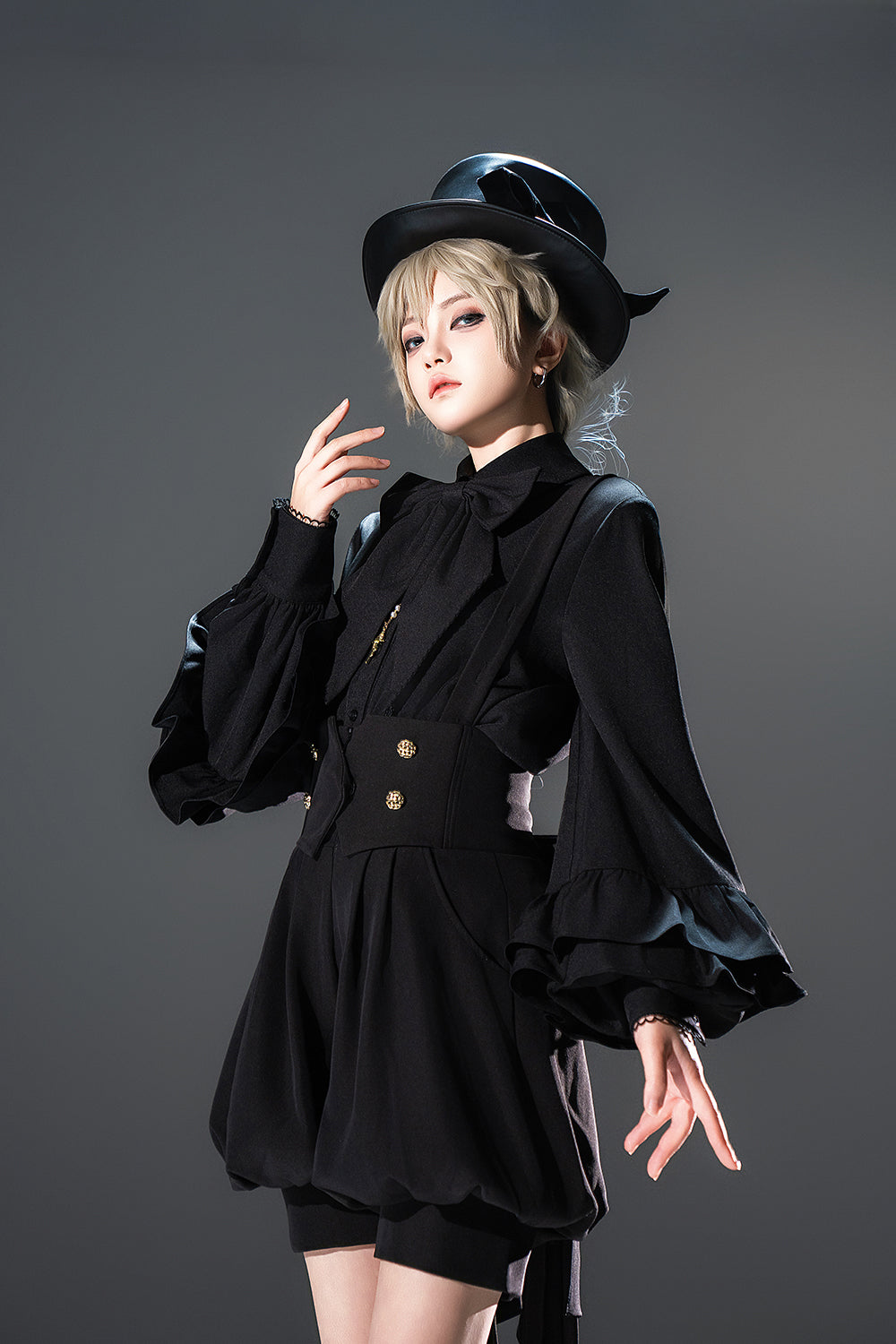 Ouji Fashion Black Dress Short Set with Ruffled Sleeves Bow Accents