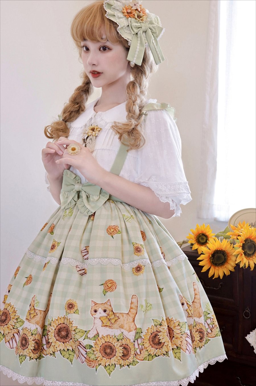Sweet Lolita Classic Green Pastoral Sunshine Cat Lolita Strap SK Sunflower Print Lolita Skirt Lolita Dresses