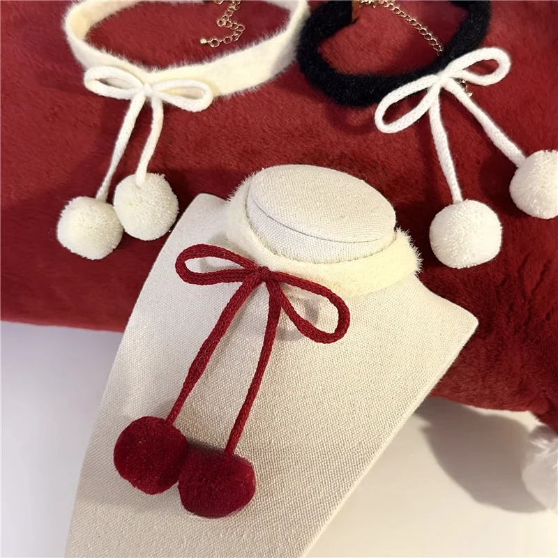 Sweet and Cute Christmas New Year Burgundy Bow Hairball Collarbone Chain Collar