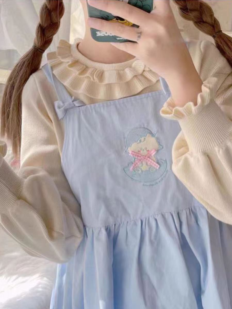 Lolita Blouses White Sweet and Cute Bottoming Shirt Sleeve Inside Doll Collar Long-sleeved
