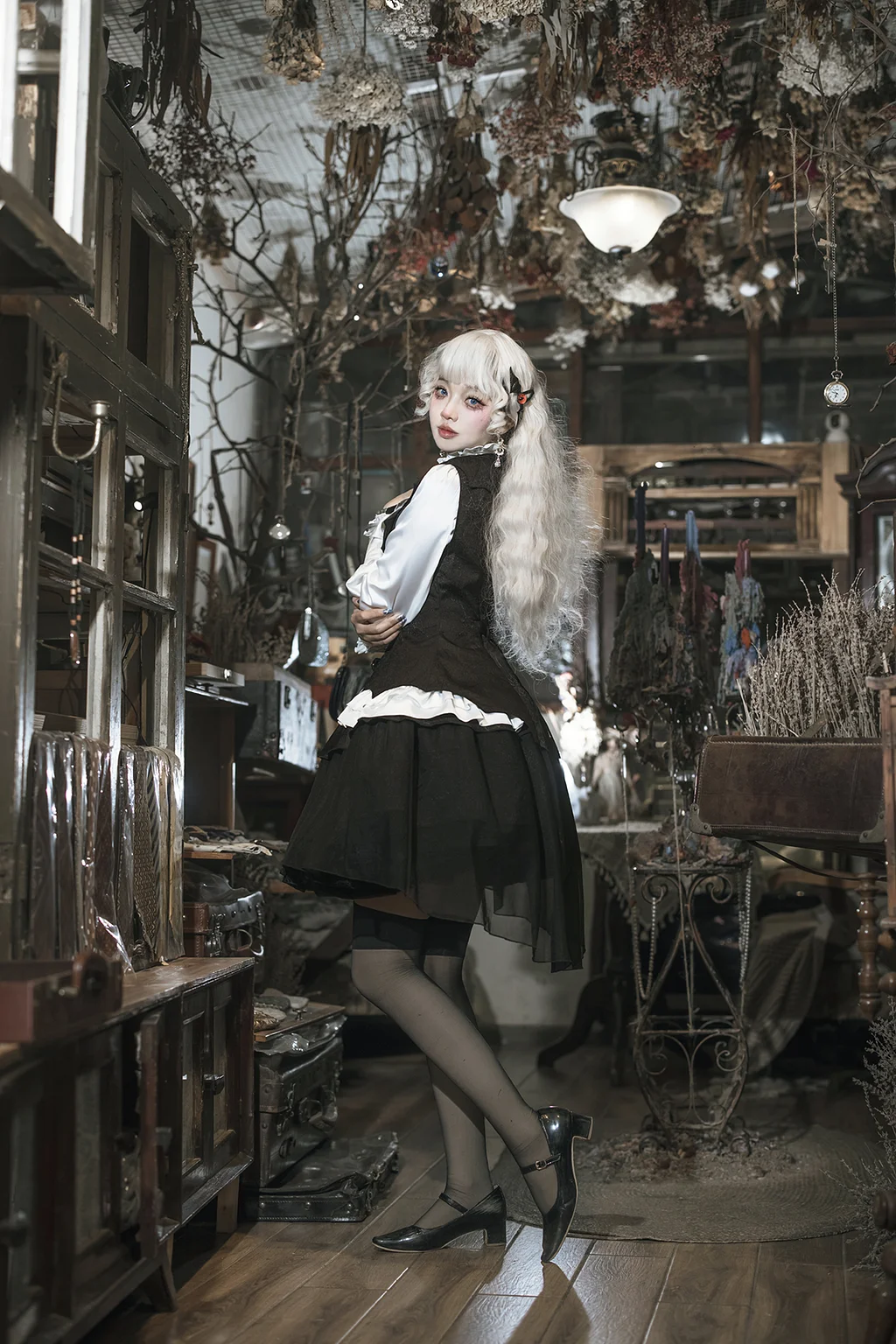 Vampire Duke Dark Gothic Lolita Dress Set Black Skirt White Blouse