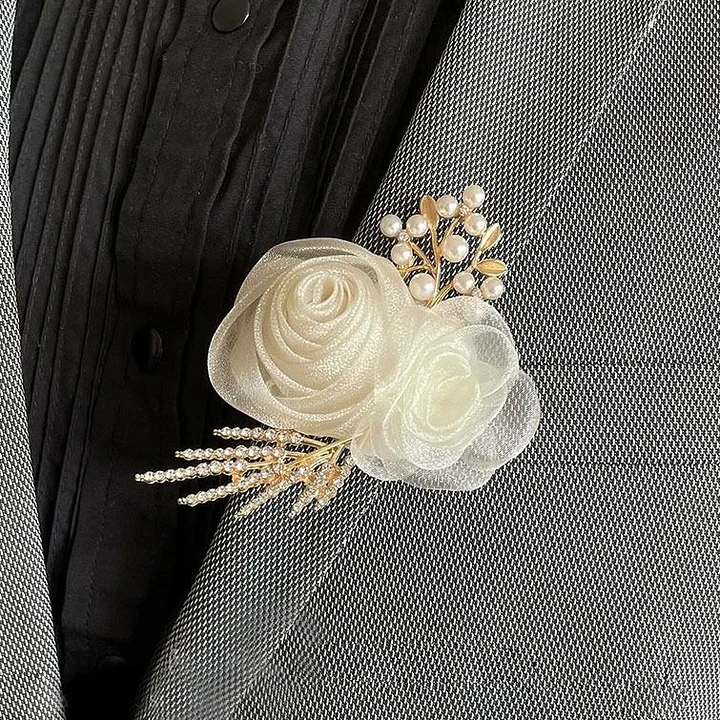 Lolita Hand Accessories White Bridal Flower Lace Band Strap for Wedding Bridesmaid Pearls Brooch