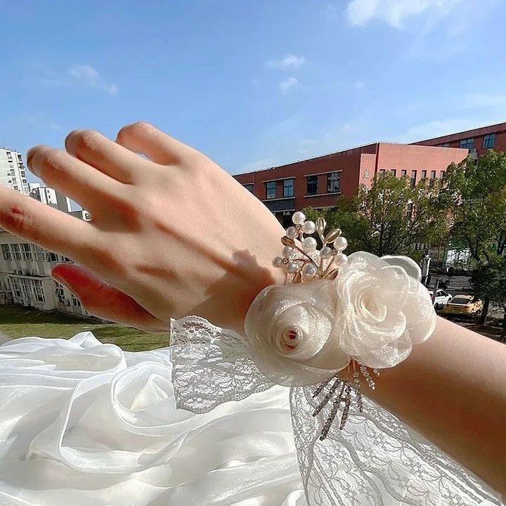 Lolita Hand Accessories White Bridal Flower Lace Band Strap for Wedding Bridesmaid Pearls Brooch