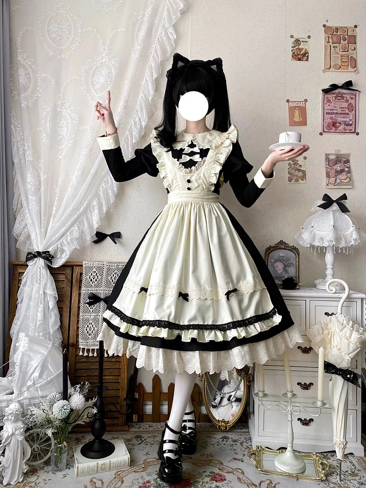 Classic Lolita Sweet Black-white with Bowknot Apron Ruffle Lace Hem Long Dress