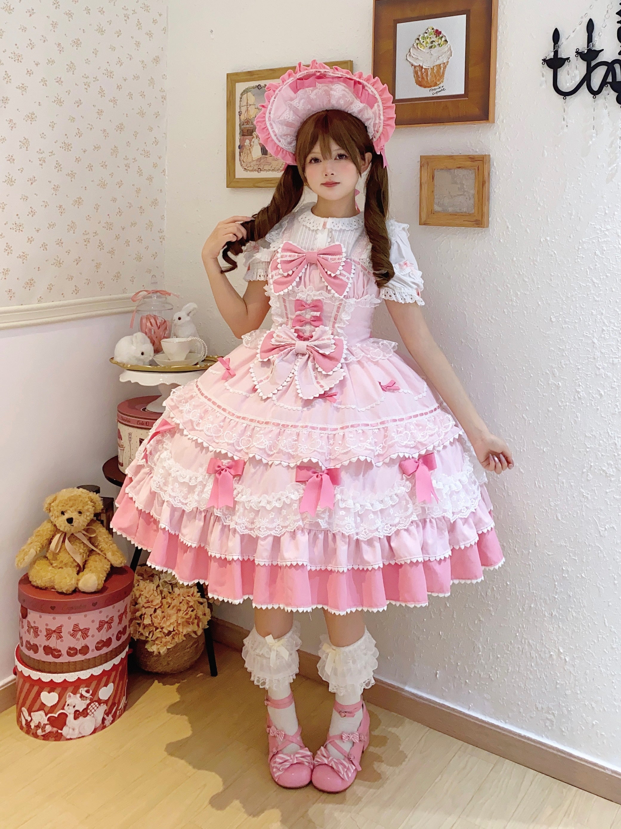 Sweet Hime Lolita Tea Party Fashion Cake Dress Pink Bow Layer Lace Trimmed Lolita Dress 