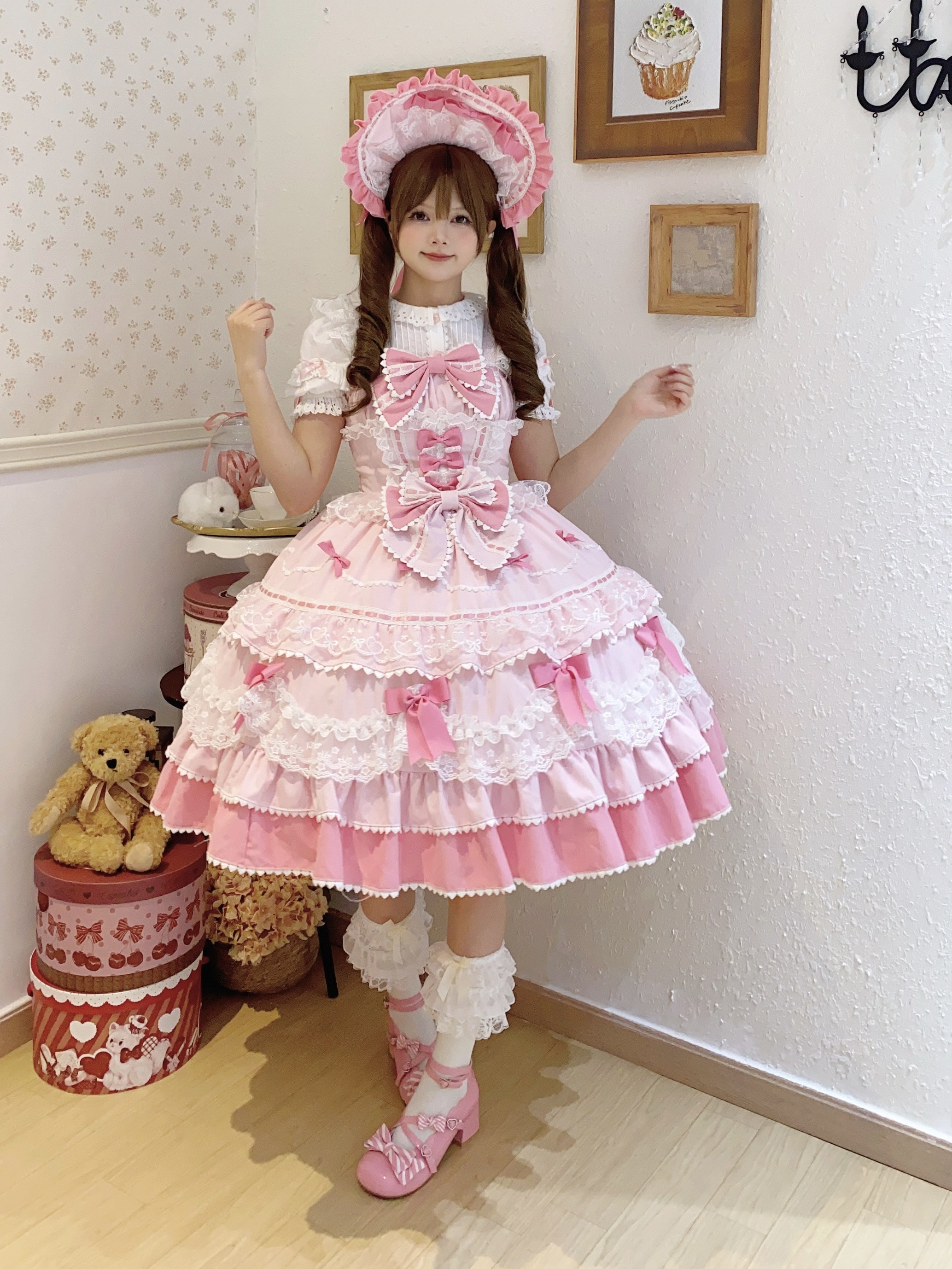 Sweet Hime Lolita Tea Party Fashion Cake Dress Pink Bow Layer Lace Trimmed Lolita Dress 