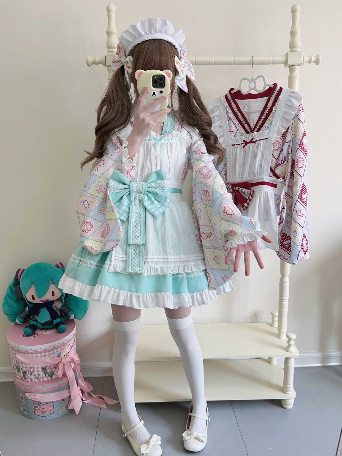 Sweet Lolita Maid Outfit Green Motif Embellished Apron Dress